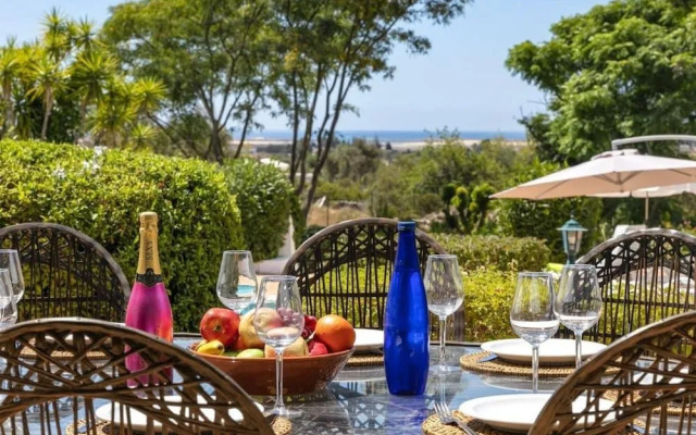 Quinta Da Brisa In Mexilhoeira Grande