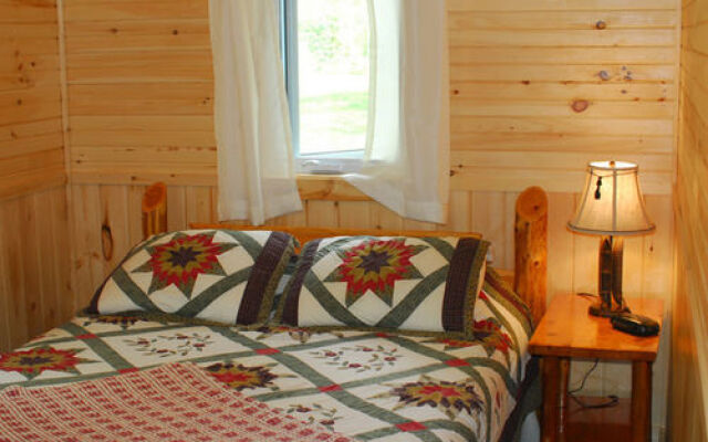 Hay Lake Lodge & Cottages