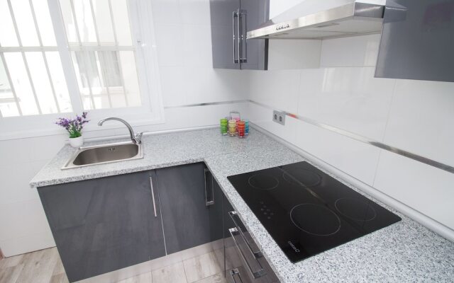 Classy 4 bedrooms Apartment