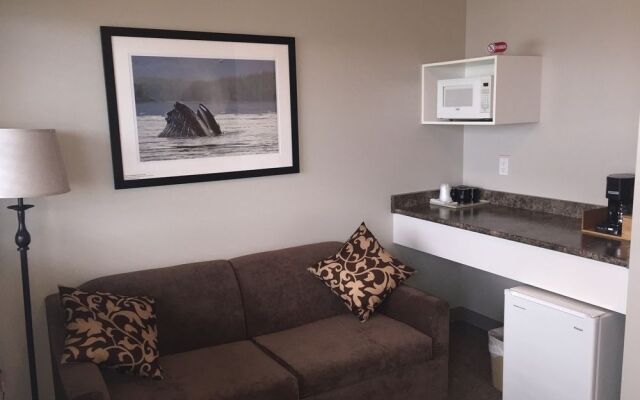 McNeills Inn on the Harbour Front