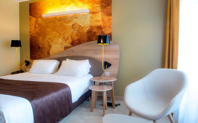 Holiday Inn Reims Centre by IHG (Chambres Rénovées)