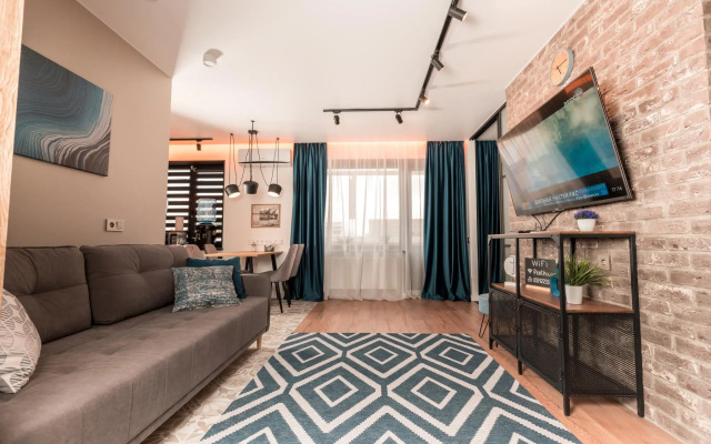 Penthouse apartment on Kirova Street 18