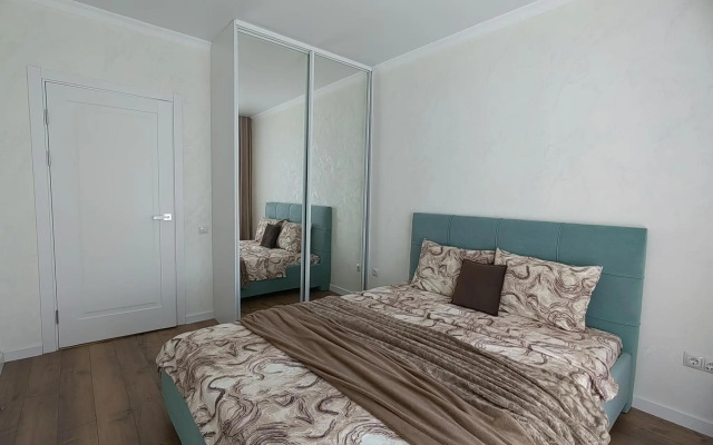 Apartments on Prospekt Rossiyskiy 15/1