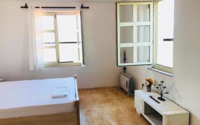 Badanj Village Rooms