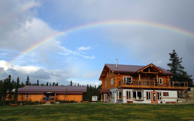 Tonglen Lake Lodge