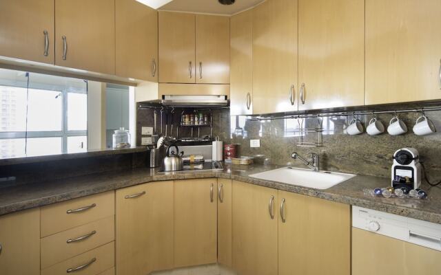 Luxurious 2BR with Panoramic Sea View