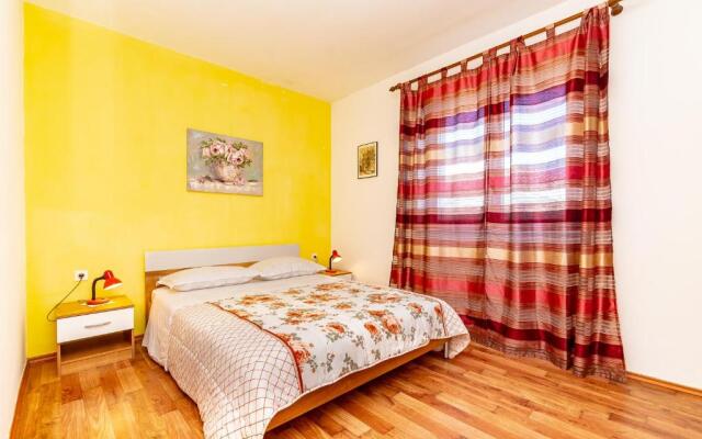 Apartments Peco