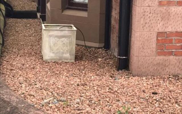 Thistle Room single with en-suite