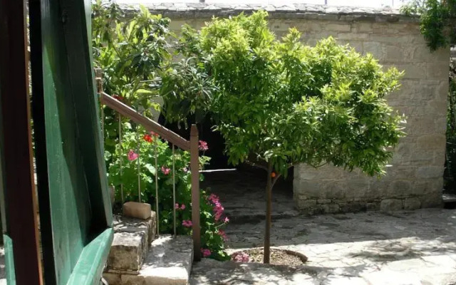 Choulou Village Apartments
