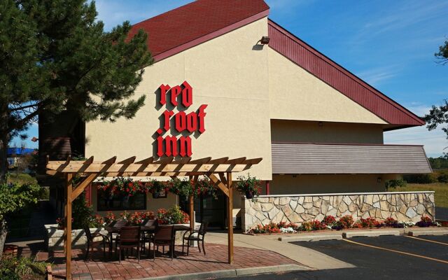 Red Roof Inn Grand Rapids Airport