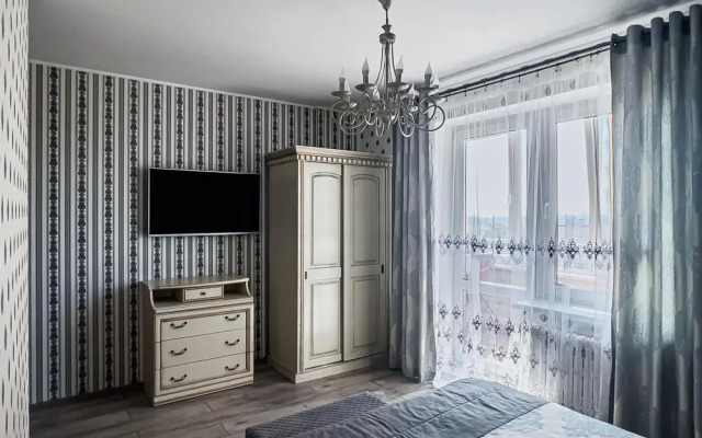 Apartments on 83 Gogol Street