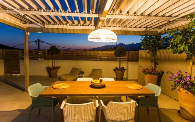 Ekaterini Luxury House