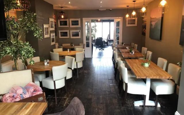 Sunningdale Hotel
