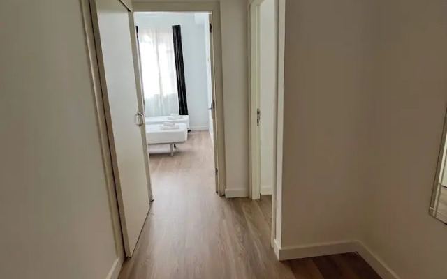 Apartamentos Express by gaiarooms