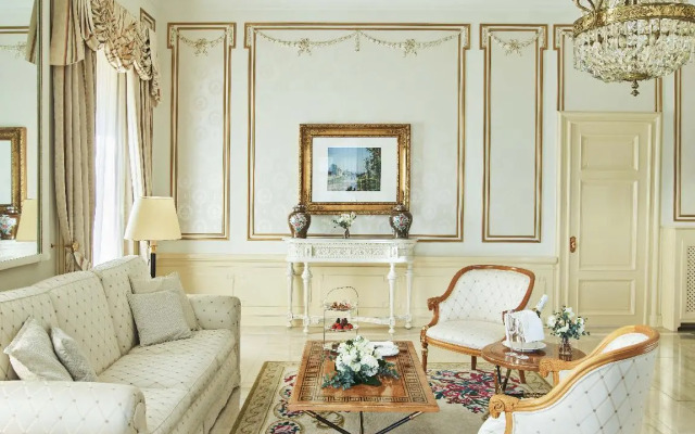 Grand Hotel National