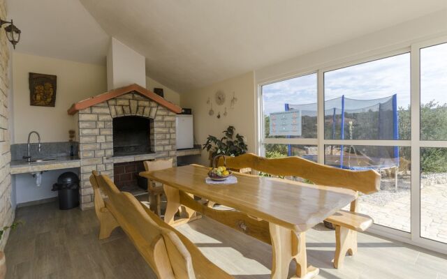 Apartments Sinisa