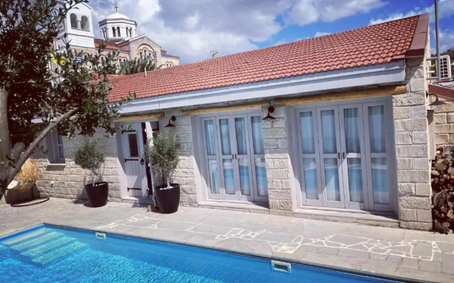 Fig&Olive Luxury one bedroom boutique in Pachna