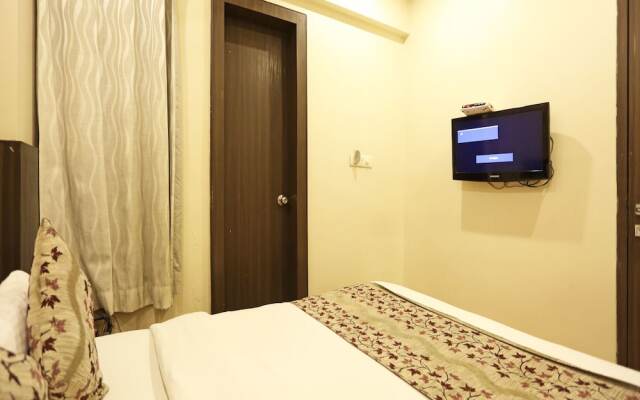 OYO 1807 Hotel Platinum Inn