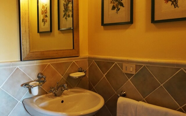 Borgo Di Colleoli Resort