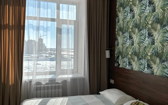 Тропики в Толе Би