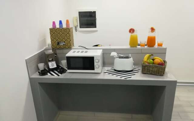 Neapolis center