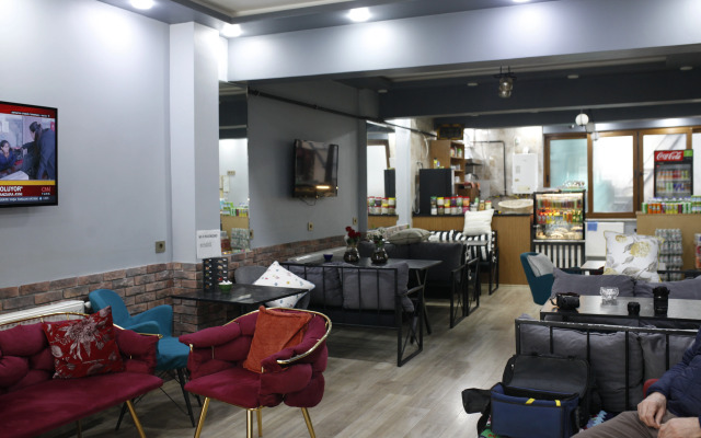 Birlik Aparthotel