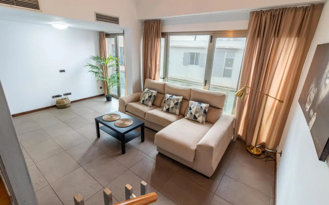 Flatguest Tabaiba II