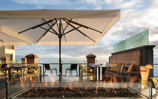 Monterey Plaza Hotel & Spa