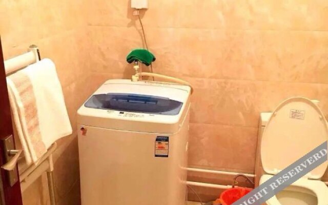 Sunshine Holiday Hostel
