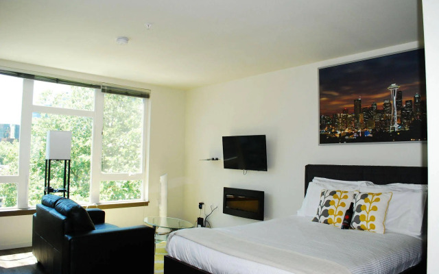 Seattle Center Luxury Suites by NSpire