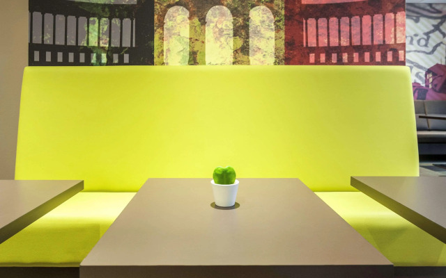 Ibis Styles Brussels Centre Stephanie