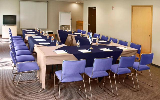 City Express Suites by Marriott Silao Aeropuerto