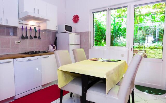 Apartments Anica & Gabriela