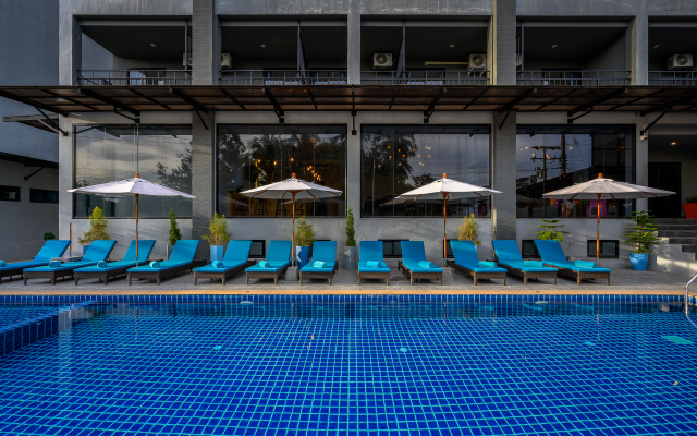 Maikhao Hotel 