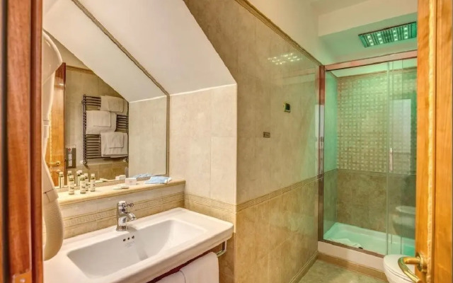 Lucky Domus Pantheon