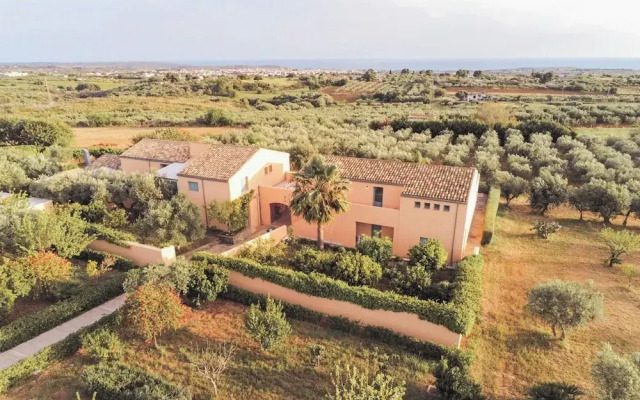 Planeta Country House & Beach Club