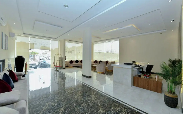 Oasis Suite Hotel Apartments