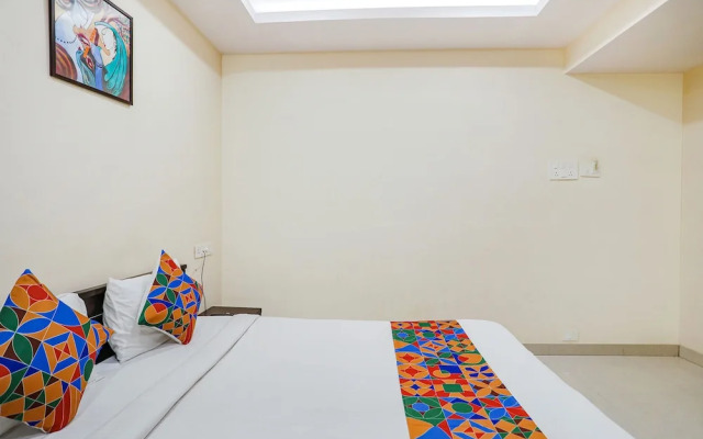 OYO Flagship 82896 Hotel Girija Inn