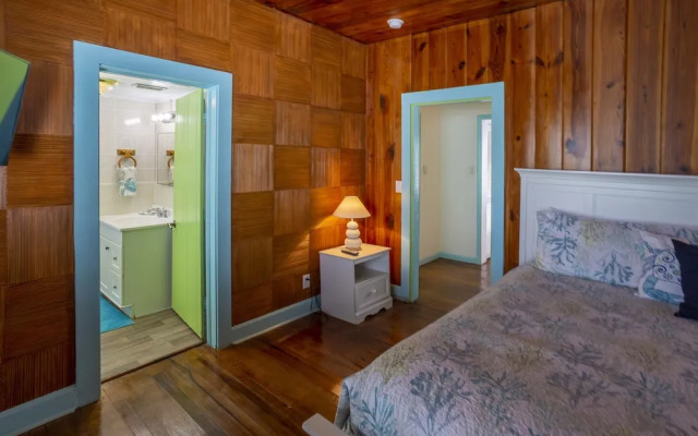 Twins Inn & Apartments