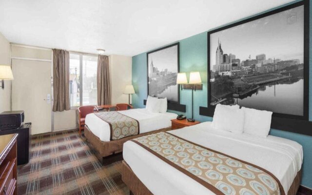 Super 8 By Wyndham Nashville Downtown