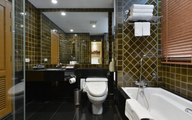 Grande Centre Point Ploenchit Hotel