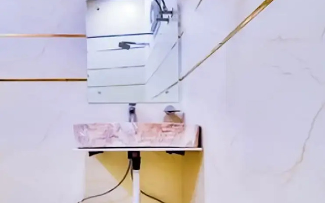 Roomshala Hotel Sukoon