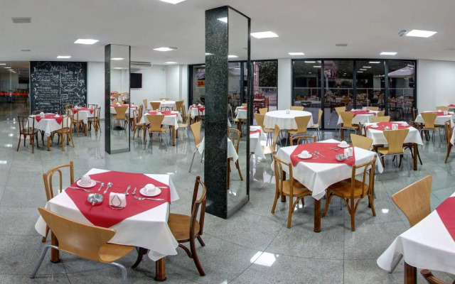 Hotel Rio Vermelho