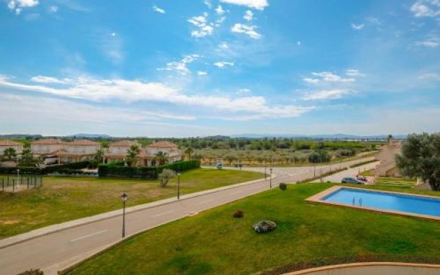 Golf Panoramica apartamento con piscinas , pistas de padel y tenis