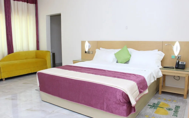 Paradisia Hotel