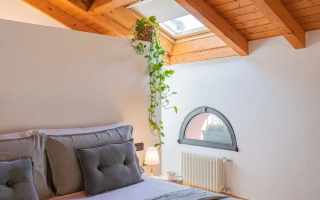 Vico Garden-203 in Como