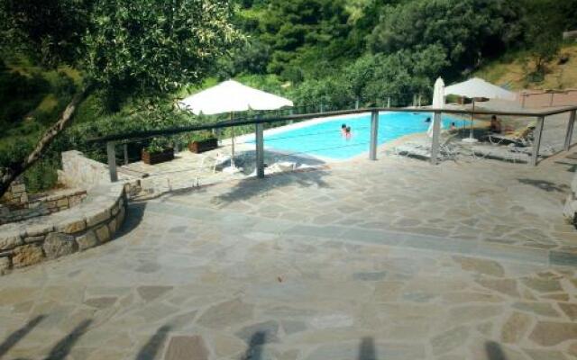 Vateri Guest House