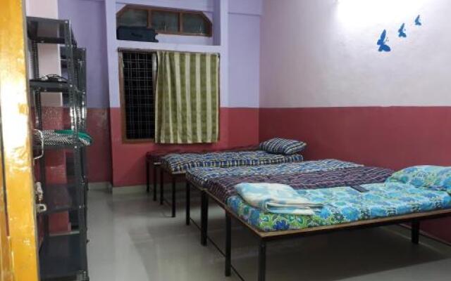 Pranis Hostel For Girls & Working Women