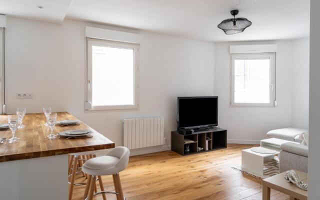 Appartement cosy entierement renove