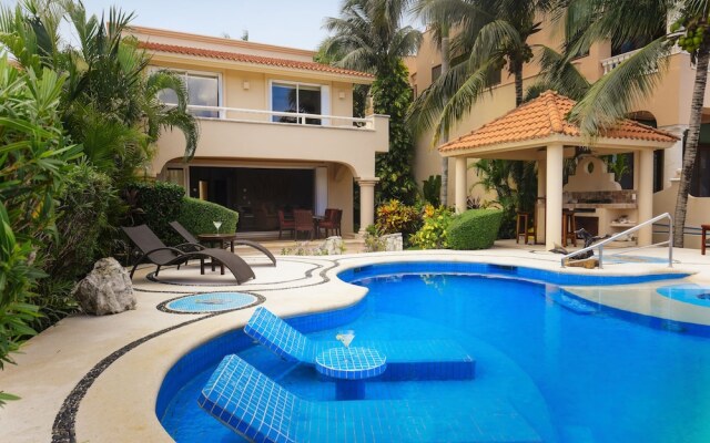 Villa Marinera 5br by Rmh